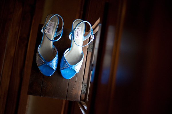 aqua strappy wedding shoes with gold trim design - photo by Houston based wedding photographer Adam Nyholt